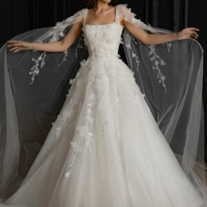Floral Lace Wedding Dress Chyanne with Detachable Wings