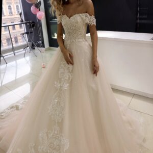 Lace Soft Pink Wedding Dress Ivia