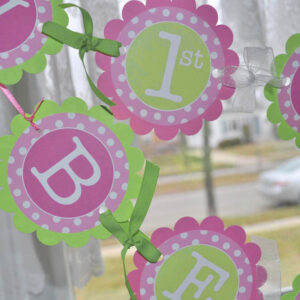 Water Bottle Labels with Polka Dots in Pastel Colors